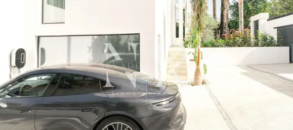 4 bedrooms Villa in Marbella, Spain No. 180336 39