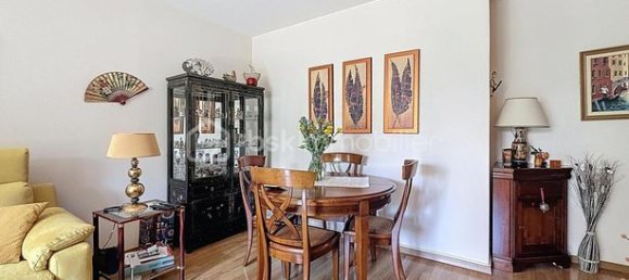 2 bedrooms Apartment in Aulnay-sous-Bois, France No. 312237 6