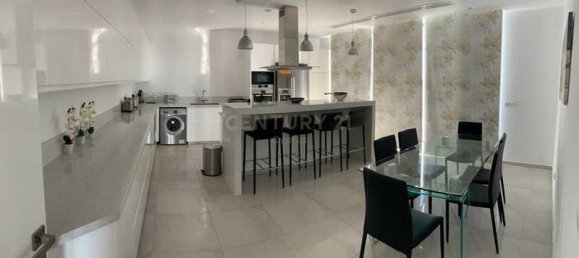 3 bedrooms Apartment in Paphos, Cyprus No. 10938 4
