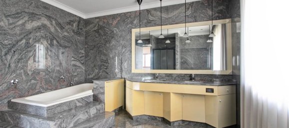 Villa de 9 dormitorios en Ariccia, Italy No. 348497 13