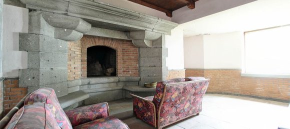 Villa de 9 dormitorios en Ariccia, Italy No. 348497 2