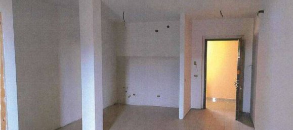 Apartamento de 1 dormitorio en Cassano Magnago, Italy No. 5394 5