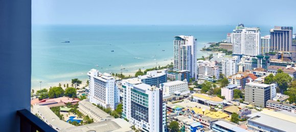 2 bedrooms Condo in Pattaya, Thailand No. 3947 4