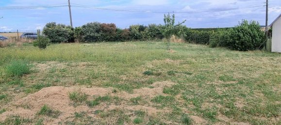 Terrain à Lèves, France No. 249696 3