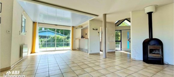 4 bedrooms House in Seine-Maritime, France No. 353395 3