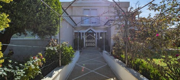 Villa de 5 dormitorios en Mahon, Spain No. 1474 18