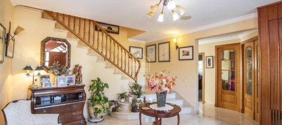 Villa de 5 dormitorios en Mahon, Spain No. 1474 16