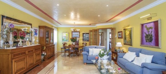 Villa de 5 dormitorios en Mahon, Spain No. 1474 11