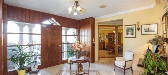 Villa de 5 dormitorios en Mahon, Spain No. 1474 15