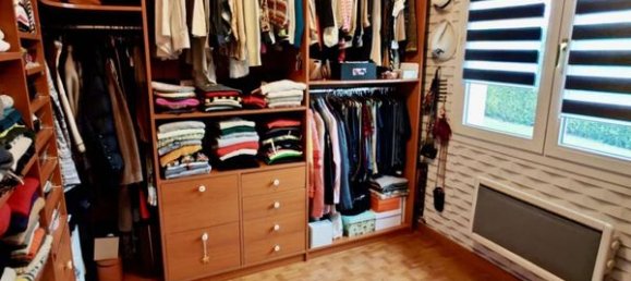 4 Schlafzimmer Haus in Neufchateau, France, Nr. 158595 18