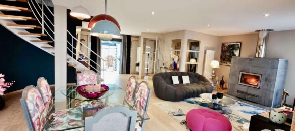 4 Schlafzimmer Haus in Neufchateau, France, Nr. 158595 5