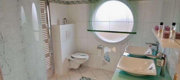 4 Schlafzimmer Haus in Neufchateau, France, Nr. 158595 28