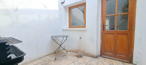 2 bedrooms House in Senlis, France No. 244296 11