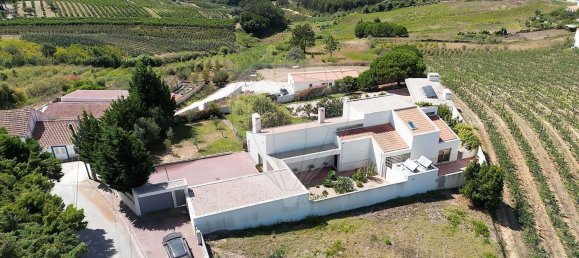 5 bedrooms House in Caldas da Rainha, Portugal No. 204781 3