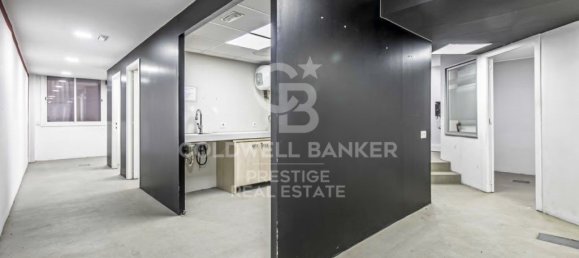 192m² Commercial property in Barcelona, Spain No. 21012 16