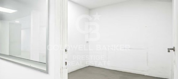 192m² Commercial property in Barcelona, Spain No. 21012 14