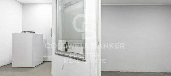 192m² Commercial property in Barcelona, Spain No. 21012 12