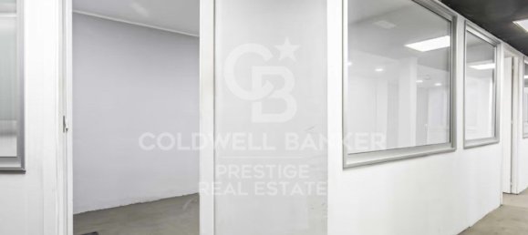 192m² Commercial property in Barcelona, Spain No. 21012 10
