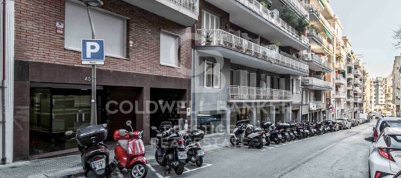 192m² Commercial property in Barcelona, Spain No. 21012 30