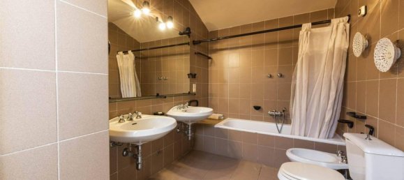 6 rooms Apartment in Capraia Isola, Italy No. 151557 47