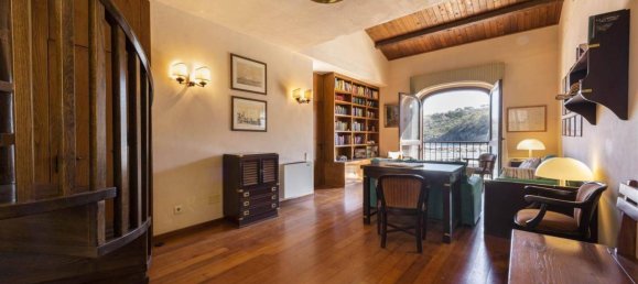 6 rooms Apartment in Capraia Isola, Italy No. 151557 2