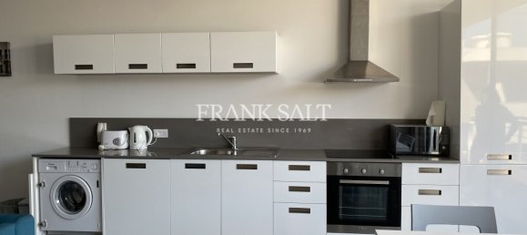 2 bedrooms Penthouse in Sliema, Malta No. 4049 5