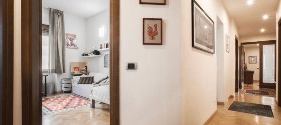 4 bedrooms Apartment in Florence, Italy No. 162085 4