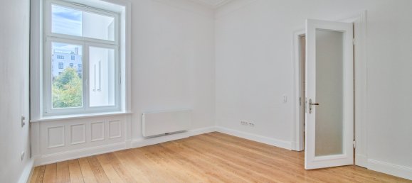 4 rooms Apartment in Eimsbuttel, Germany No. 15175 5