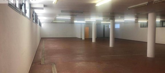513m² Commercial property in Spresiano, Italy No. 169572 9