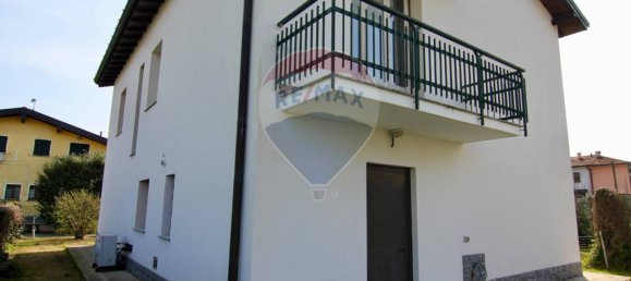 Вилла с 2 спальнями в Бьяндронно, Италия № 377053 19