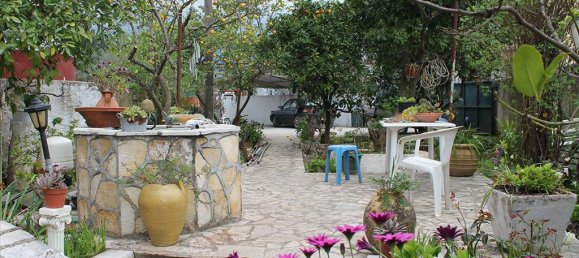 350m² Commercial property in Corfu, Greece No. 7947 3