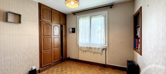 4 bedrooms House in Romorantin-Lanthenay, France No. 91874 6