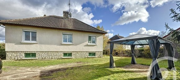 4 bedrooms House in Romorantin-Lanthenay, France No. 91874 12