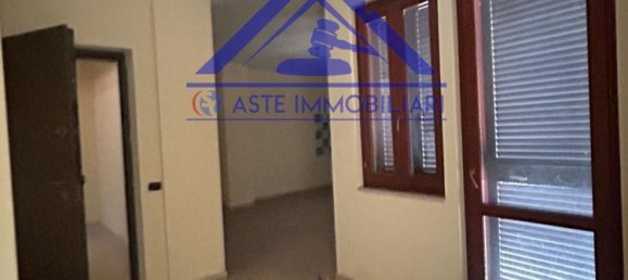 3 rooms Apartment in Marcianise, Italy No. 7585 11