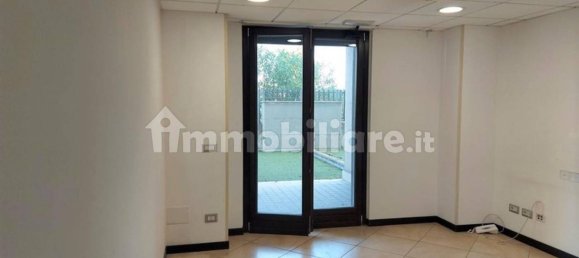 Офис 280м² в Рим, Италия № 315084 13