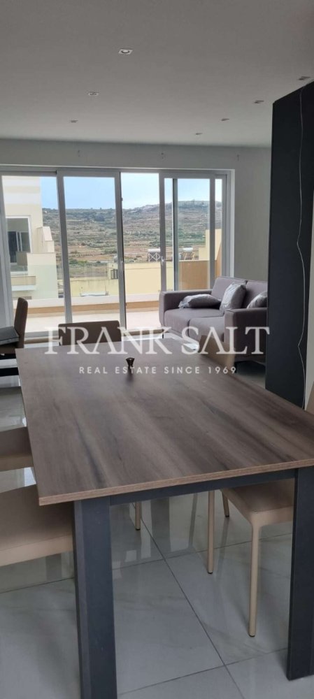 Пентхаус с 2 спальнями в Мджарр, Мальта № 10921