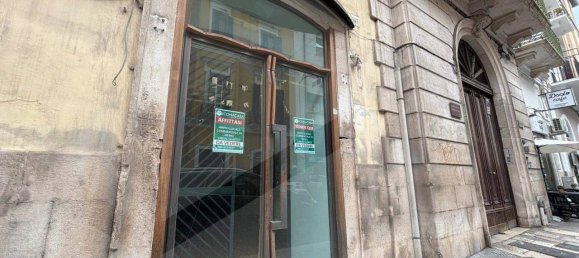 1 room Commercial property in Bari, Italy No. 23713 13