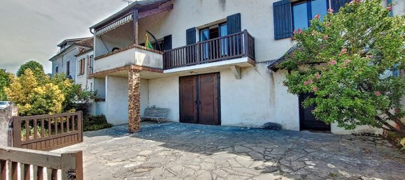 Casa de 4 dormitorios en Champagne-sur-Seine, France No. 333380 2