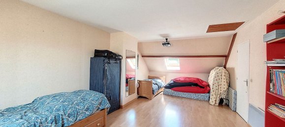 Casa de 4 dormitorios en Champagne-sur-Seine, France No. 333380 15