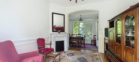 4 bedrooms House in Garches, France No. 321729 2