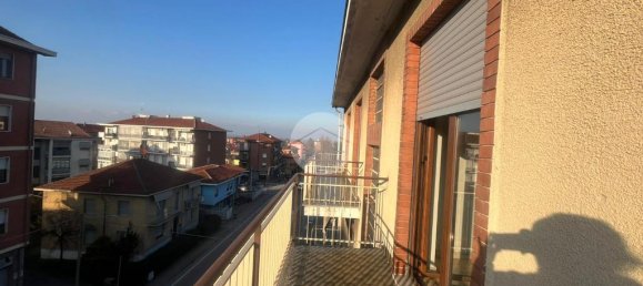 3 bedrooms Apartment in Gassino Torinese, Italy No. 148629 10