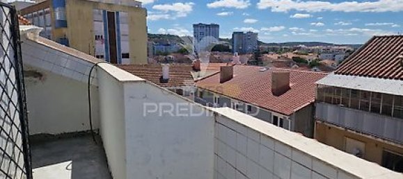 3 bedrooms Apartment in Costa da Caparica, Portugal No. 29500 19