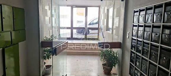 3 bedrooms Apartment in Costa da Caparica, Portugal No. 29500 8