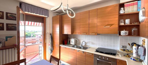 Apartamento T4 em Desio, Italy N.º 364346 12