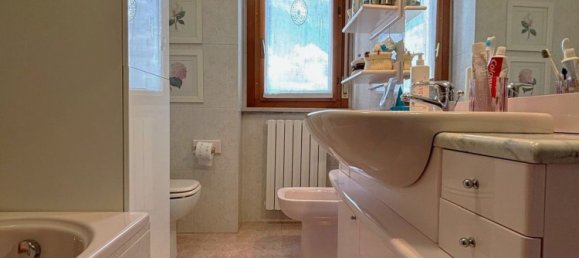 Apartamento T4 em Desio, Italy N.º 364346 9