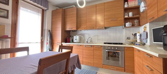 Apartamento T4 em Desio, Italy N.º 364346 3