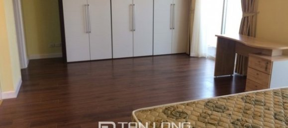 3 bedrooms Apartment in Tay Ho, Vietnam No. 1095 6