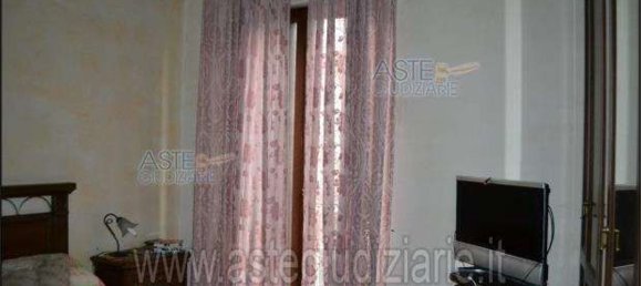 4 rooms Apartment in Cicciano, Italy No. 224678 4