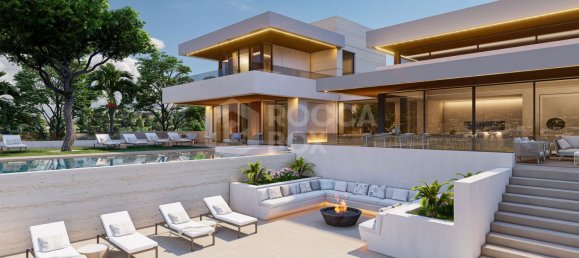 5 bedrooms Villa in Marbella, Spain No. 76811 18