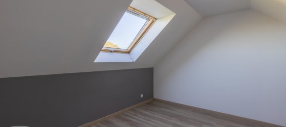 Casa de 5 dormitorios en Parassy, France No. 155767 11